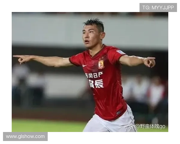 苏群称赞近十年最佳中国男篮 每位球员在关键时刻勇于担当冲锋在前 苏群称赞近十年最佳中国男篮 每位球员在关键时刻勇于担当冲锋在前